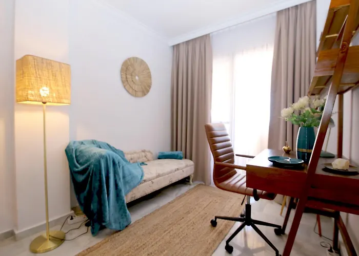 West Beachfront Janine إِستيبونا