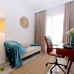 West Beachfront Janine אסטפונה