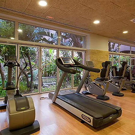 Apartment West Beachfront Janine *