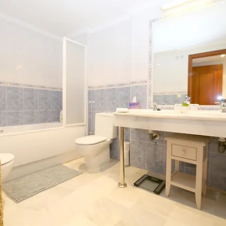 West Beachfront Janine Apartment Estepona