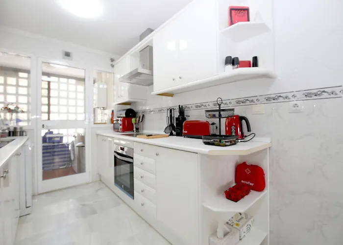 Apartment West Beachfront Janine *