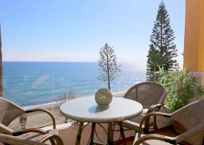 West Beachfront Janine